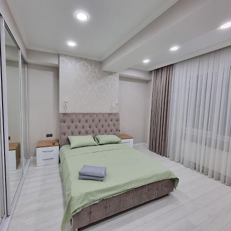 Luxury Best Grand New Apartaments Ultra Central Chisinau Exterior foto