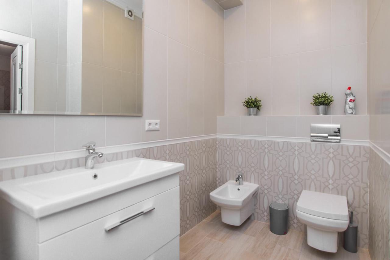 Luxury Best Grand New Apartaments Ultra Central Chisinau Exterior foto