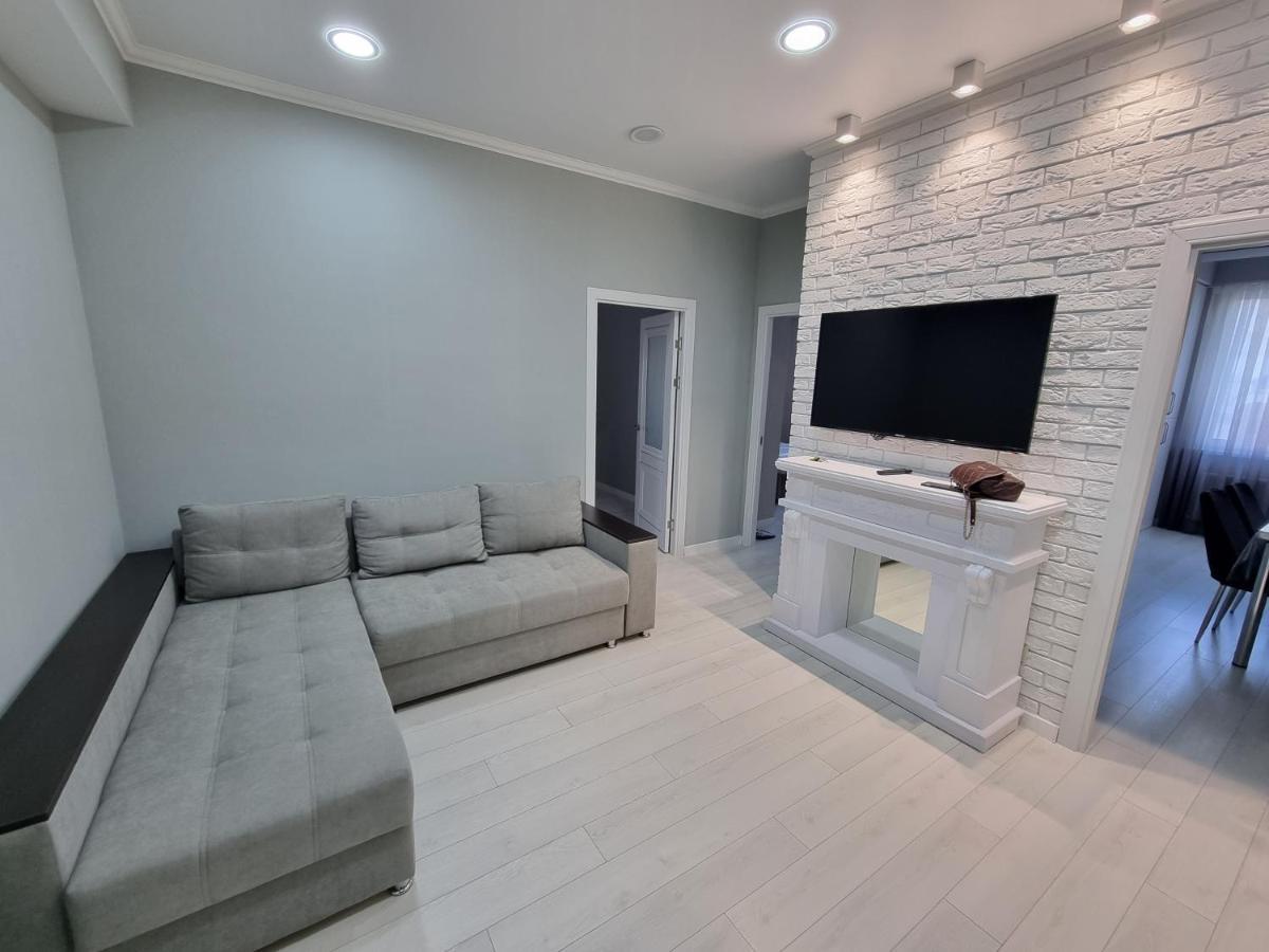 Luxury Best Grand New Apartaments Ultra Central Chisinau Exterior foto