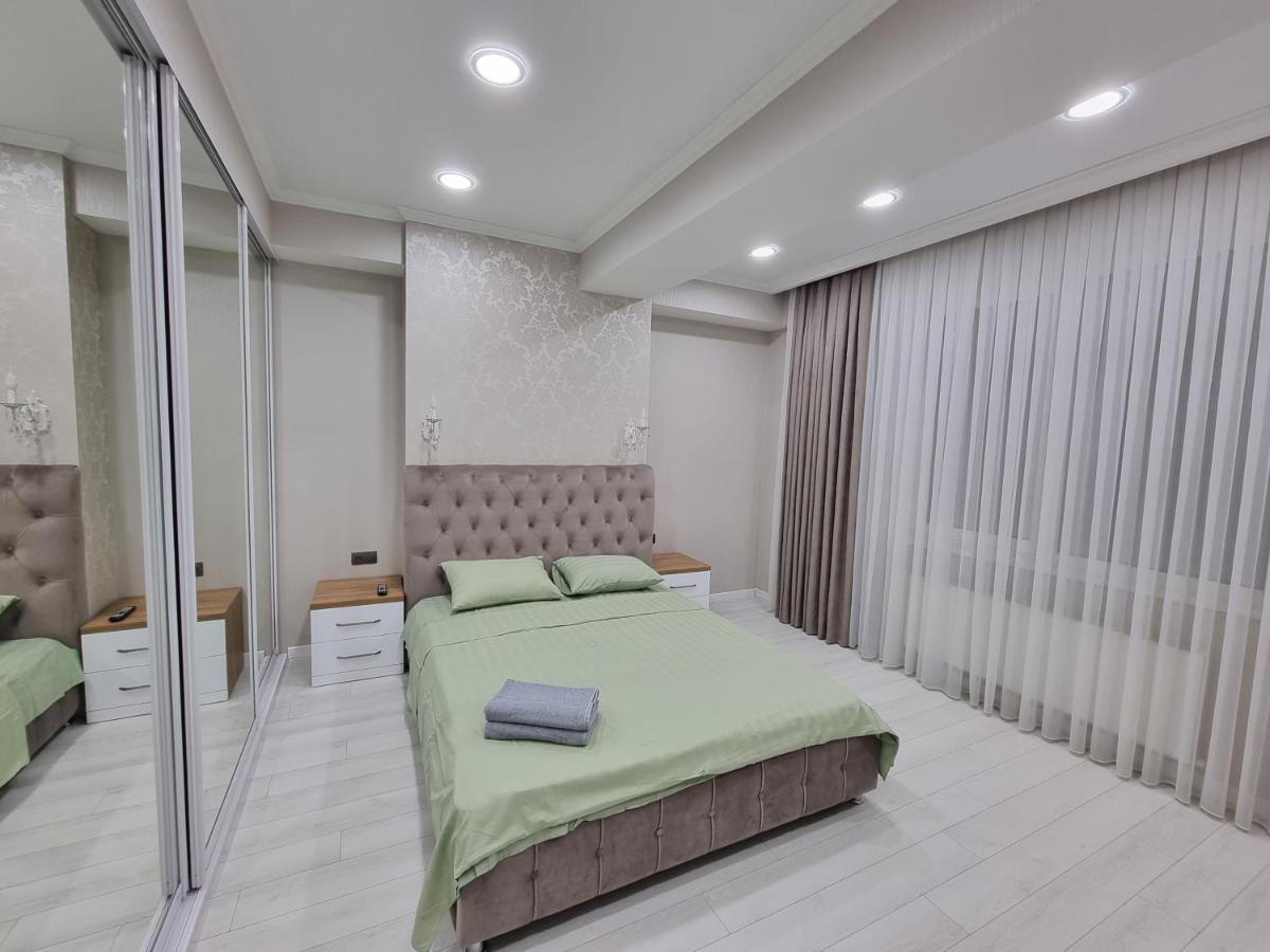 Luxury Best Grand New Apartaments Ultra Central Chisinau Exterior foto