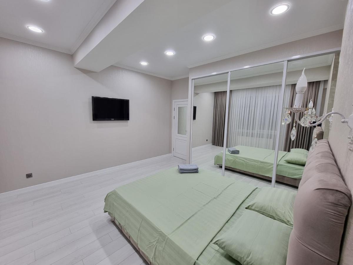 Luxury Best Grand New Apartaments Ultra Central Chisinau Exterior foto
