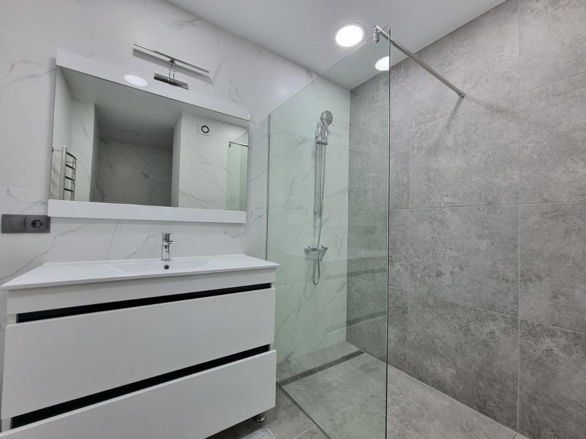 Luxury Best Grand New Apartaments Ultra Central Chisinau Exterior foto