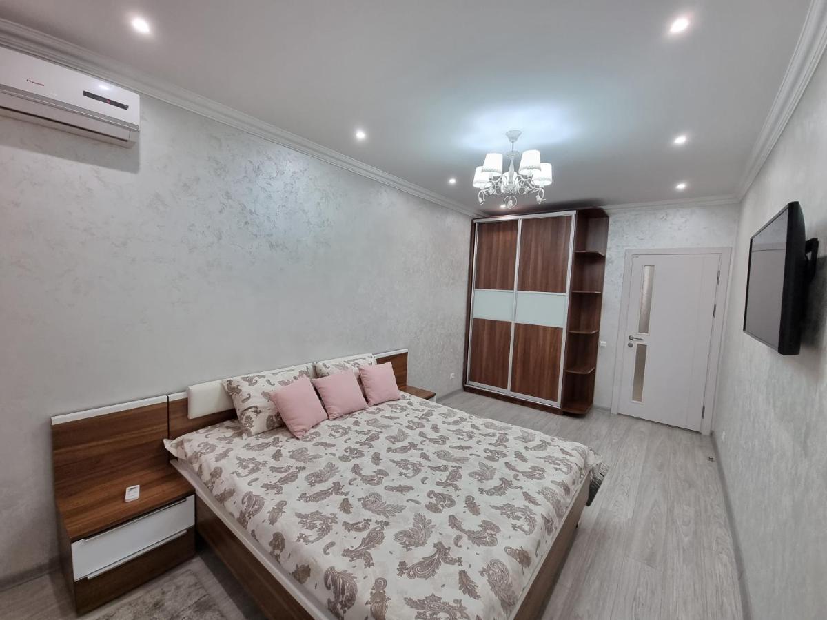 Luxury Best Grand New Apartaments Ultra Central Chisinau Exterior foto