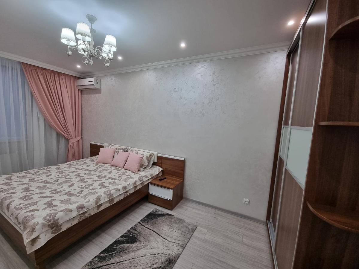 Luxury Best Grand New Apartaments Ultra Central Chisinau Exterior foto